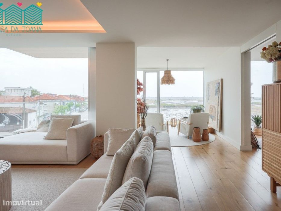 Apartamento T4 no centro da cidade com piscina