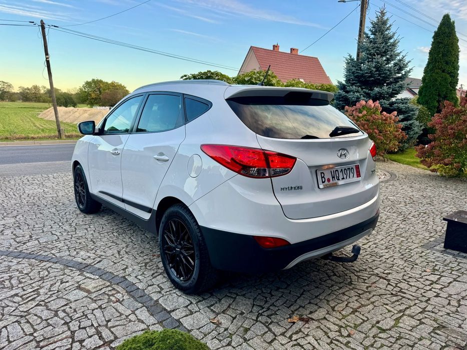 Hyundai ix35 Automat Klimatronic Półskóra Grz.Fotele Grz.Kanapa Tempomat Alu17 Pdc