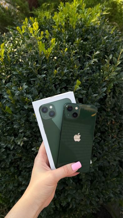 Продам iPhone 13 128GB