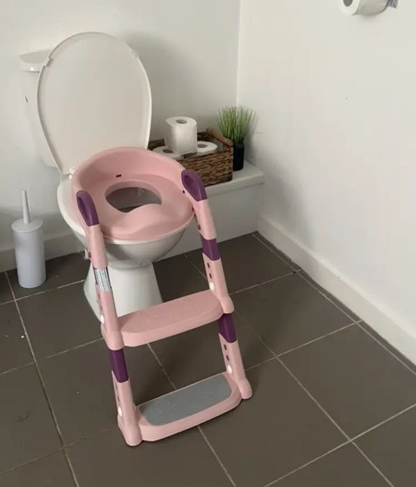 Дитяче сидіння, сходинки до унітазу