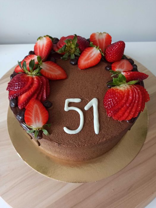 Torty, ciasta, piernik świąteczny, chleby