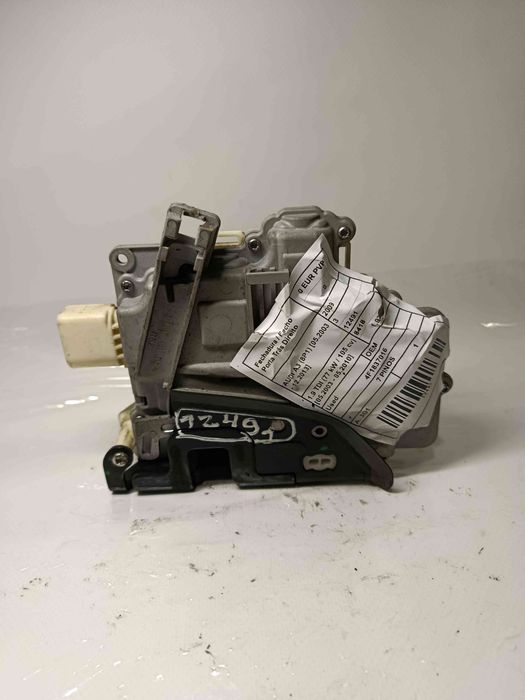 Fechadura / fecho porta trás direito AUDI A3 (8P1)