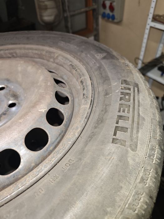 Opony zimowe 195/65/15 Pirelli Snowcontrol Winter 190