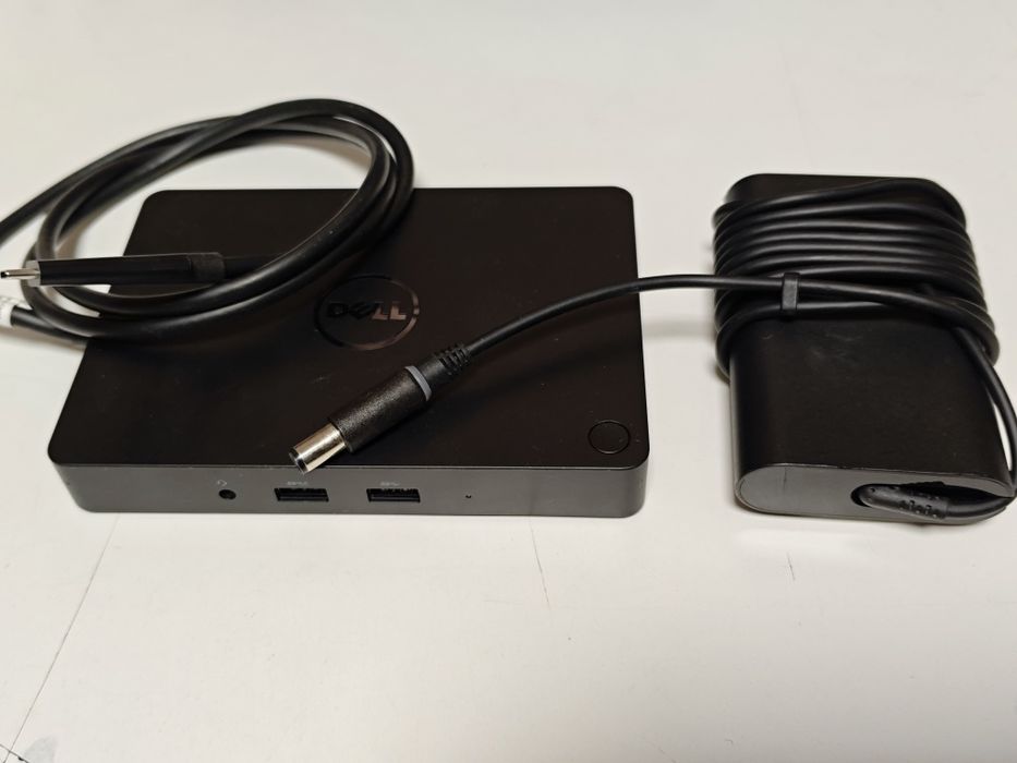 Zasilacz Dell 65w + stacja dokująca Dell WD15 usbc