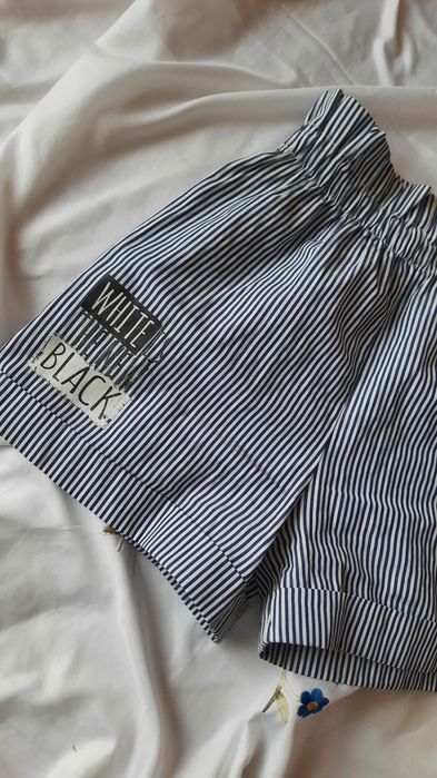 одяг на дівчинку