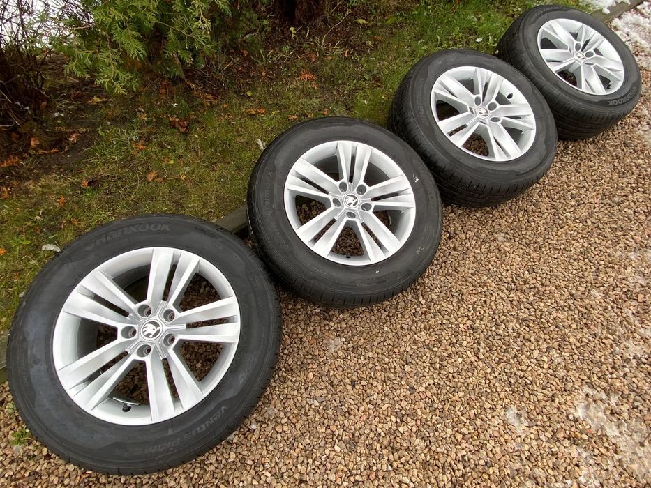 Skoda Kodiaq Karoq Kamiq Alufelgi 17 z oponami 215/65/17 5x112 Hankook Ventus Prime 3X 2023r