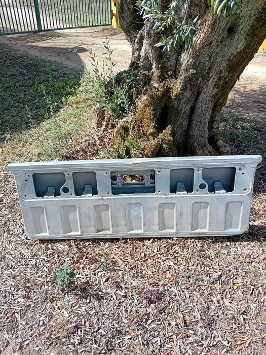 Porta da caixa da carrinha Isuzu Dmax