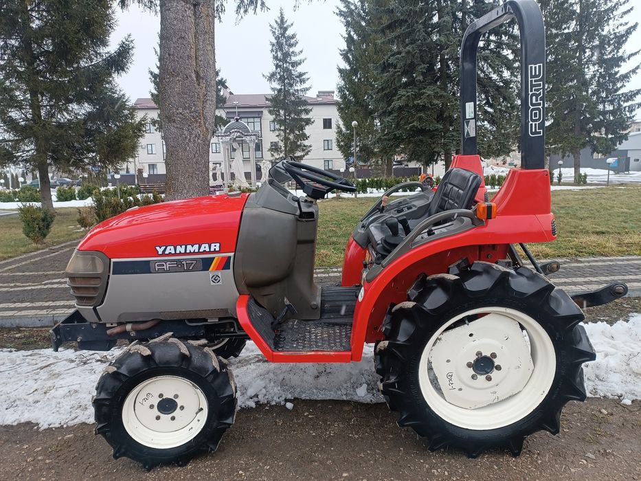 Японський мінітрактор.Трактор Янмар .Кубота.