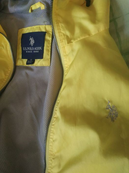 Вітровка  ,розмір М      Polo,шапка і кепка