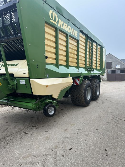 Przyczepa samozbierająca Krone RX 400 GD krajowa ,pierwszy właściciel