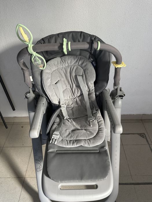 Vendo cadeira de crianca chicco