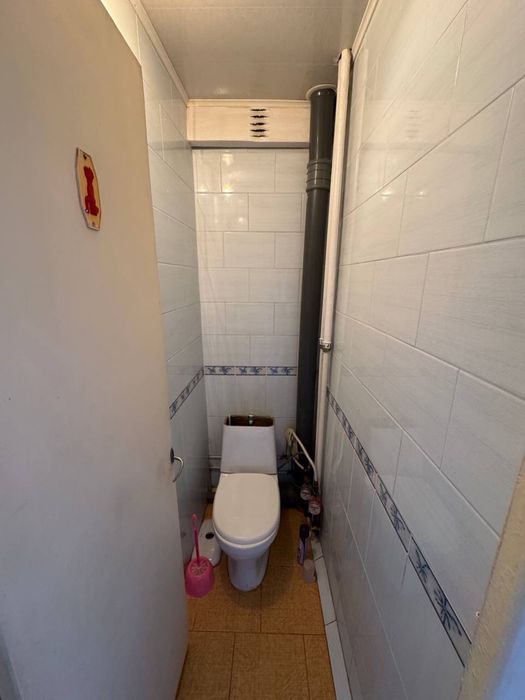 ДЗЕРЖИНКА, Гетьманська 74, 2кім.квартира  чиста, перевірена. ОСББ