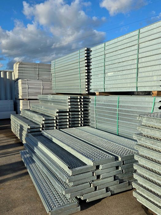 Blat Podest Pomost Stalowy Rusztowania BostaB70 PlettacP70 BaumannL73