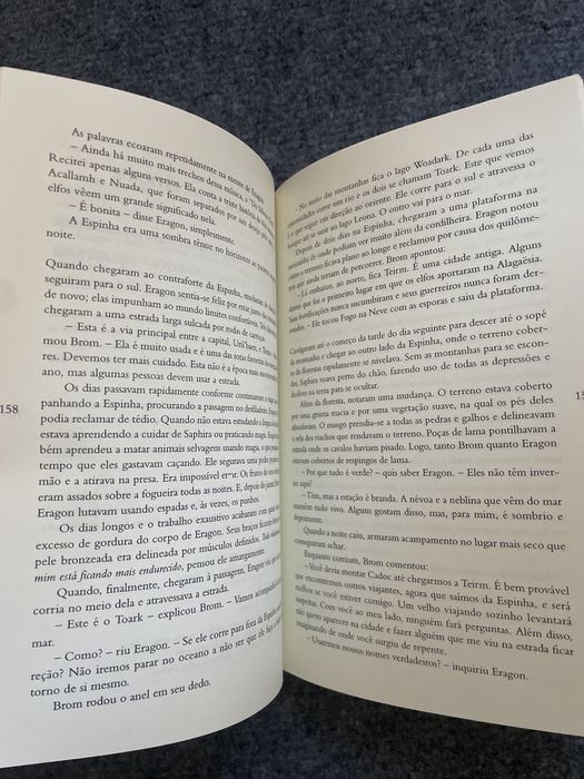 Livro Eragon de Christopher Paolini em bom estado