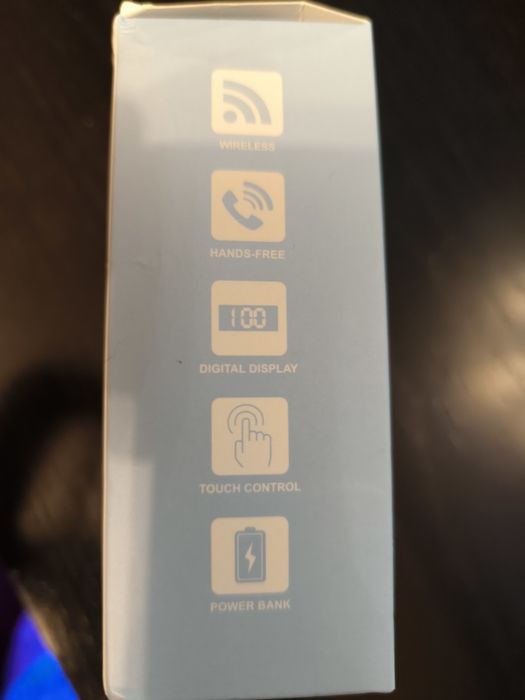 Auriculares TWS com powerbank