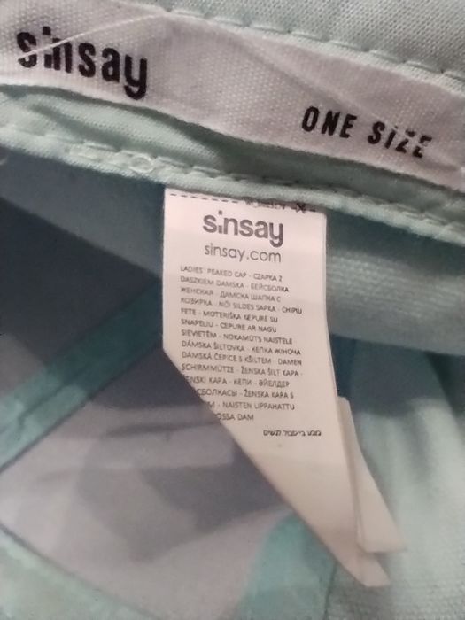 Czapka z daszkiem Sinsay błękitna