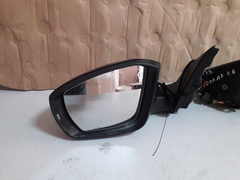 Дзеркало праве Skoda Octavia A7 6 pin