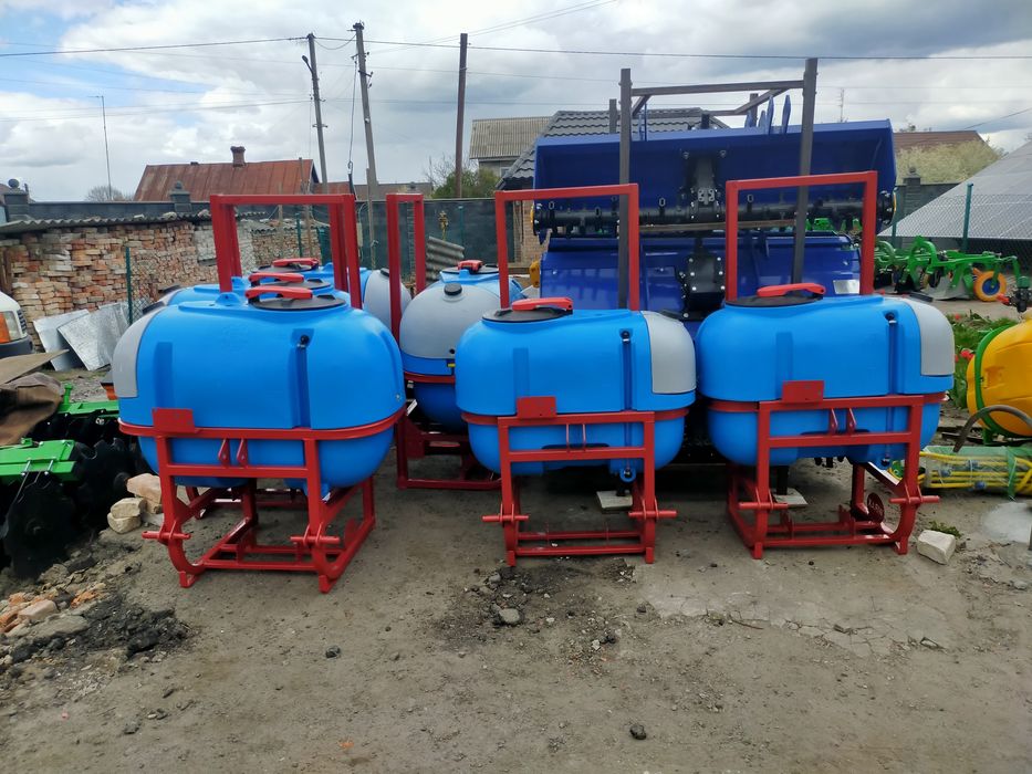 Оприскувачі WIRAX 200л,300л,400л..