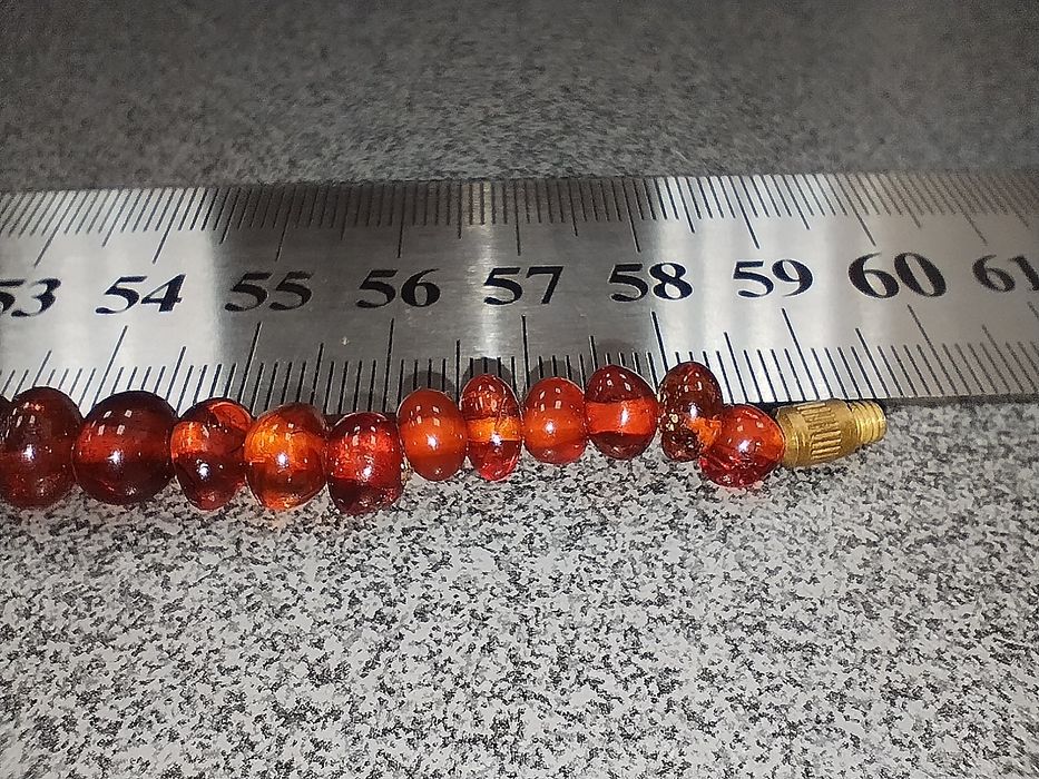 Намисто з натурального бурштину. Бусы из натурального янтаря.