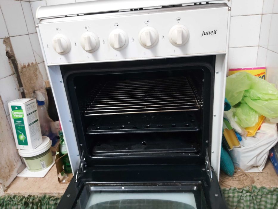 Maq. Lavar Roupa Fagor e fogão Junex gás natural excelente preço