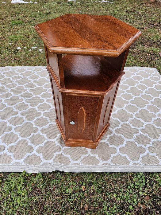 Szafka 6-cio Kątna drewniana