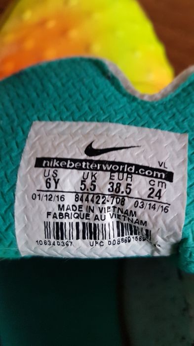 Halówki NIKE  38,5   24 cm
