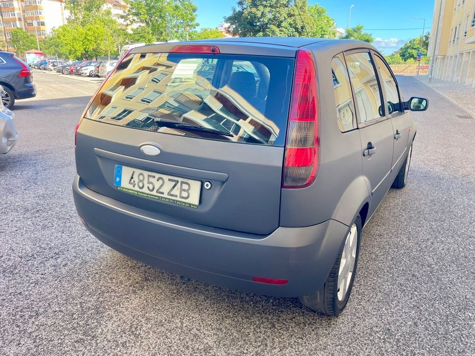 Ford Fiesta 1.2i com 172 mil km