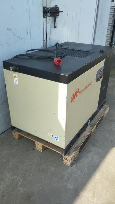 Kompresor srubowy 11kw ingersoll rand falownik sprężarka