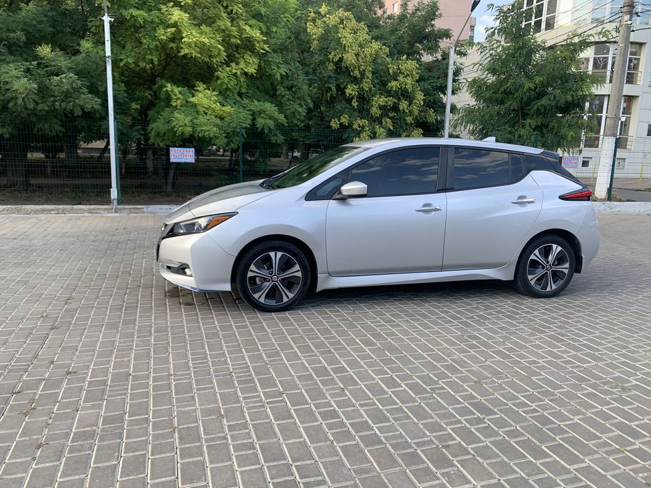 nissan leaf 2021 64kwh