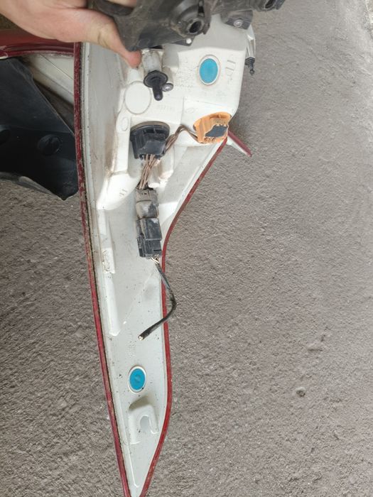 lampa lampy tył tylne prawa lewa Kuga mk2