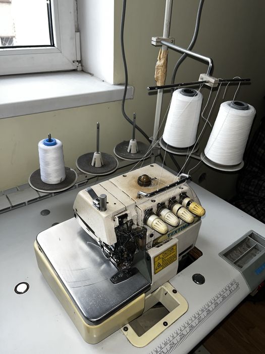 Оверлок Textima 3/4-нитковий • Промисловий • Робочий стан