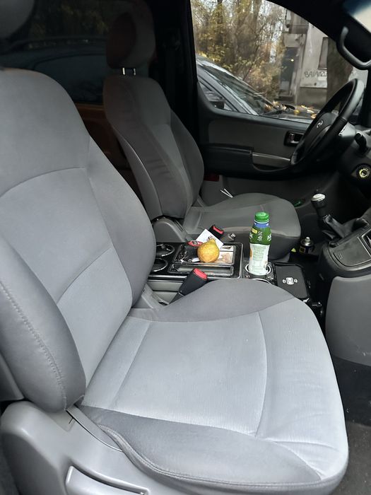 Продається Hyundai H-1 (він же Grand Starex)