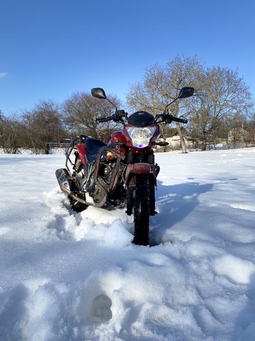 Продам ліфан sityr 200