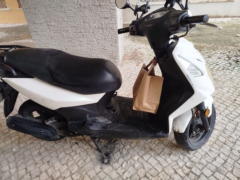 Scooter SYM Orbit II 50cc – Excelente Estado / Muito Económica