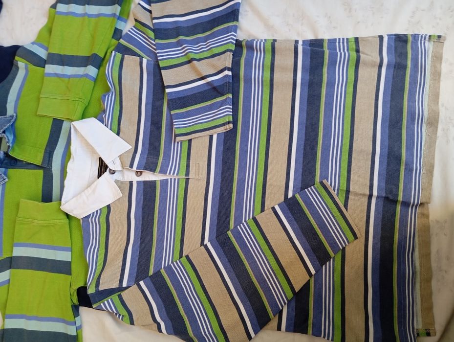 Calças 46 e polos XL