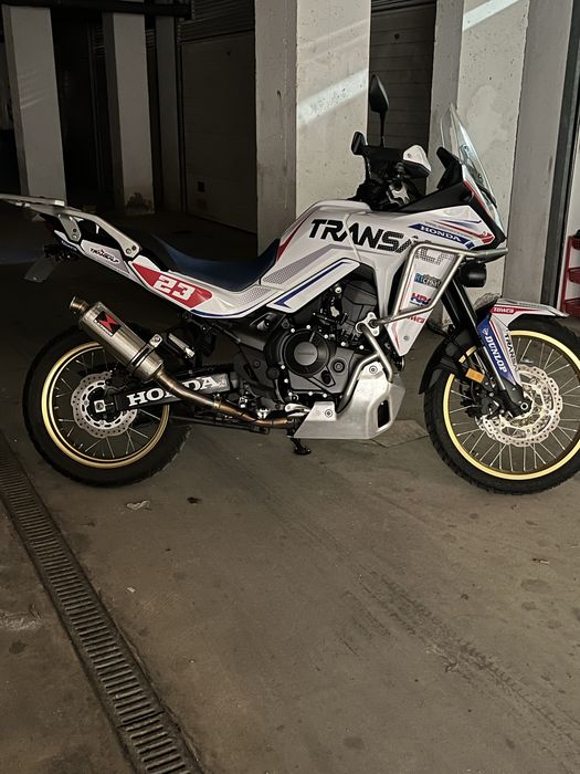 Honda Transalp 750
