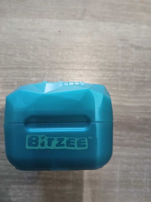 Bitzee interaktywne zwierzątko