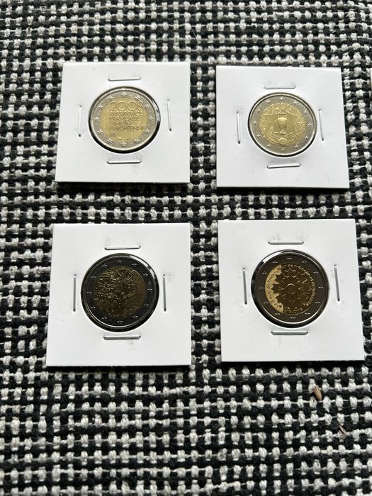 Vendo ou troco moedas de 2 Euros