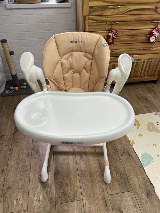 Столик для годування Mioobaby Jazz