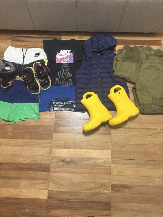Пакет одягу на хлопчика 6-8 років