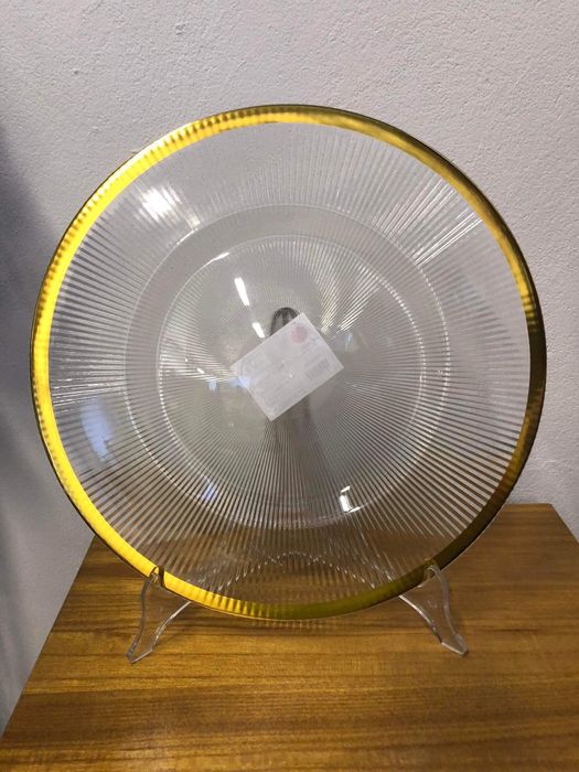 Transparentny podtalerz podstawka