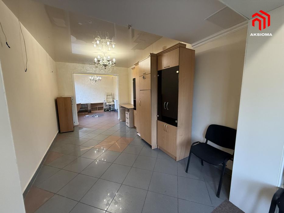 Оренда фасадного приміщення поряд АС2