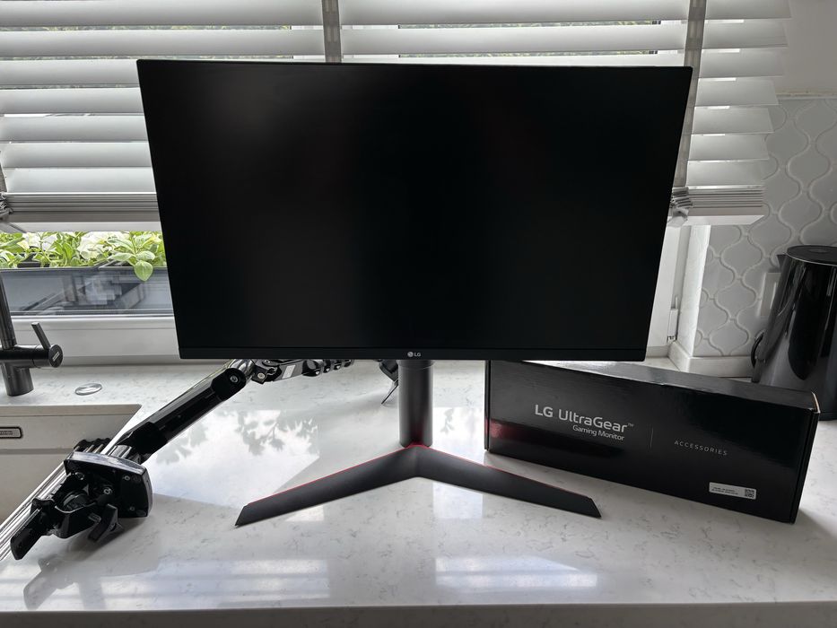LG UltraGear 27GL850-B 27" NanoIPS 144Hz QHD