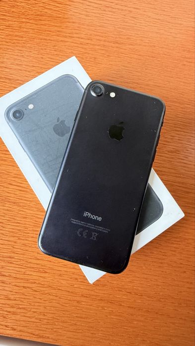 Apple - IPhone 7