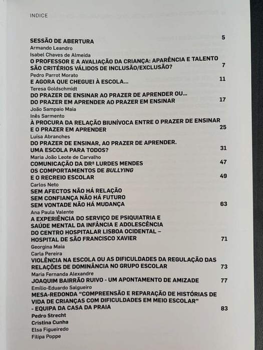 Livro Construção e reparação da vida psíquica no meio escolar