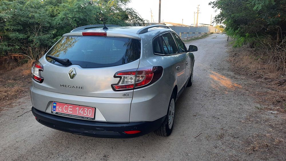 Рено Меган Renault Megane