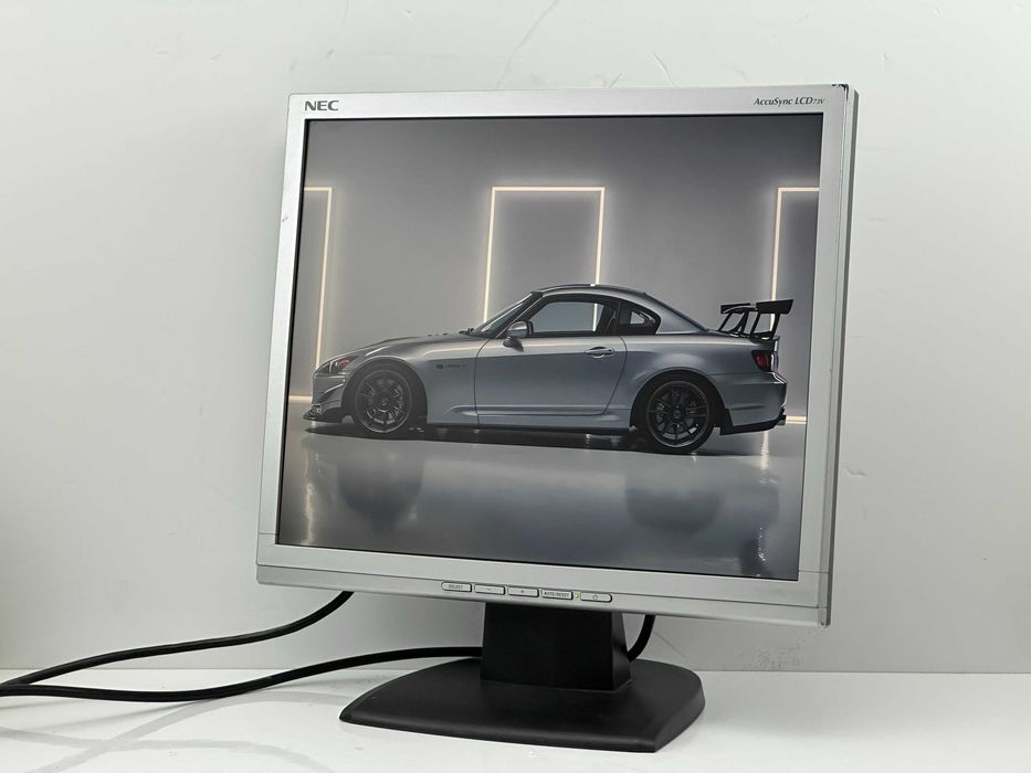 Legendarna Trwałość Monitor NEC MultiSync LCD73V Dla Ochroniarza