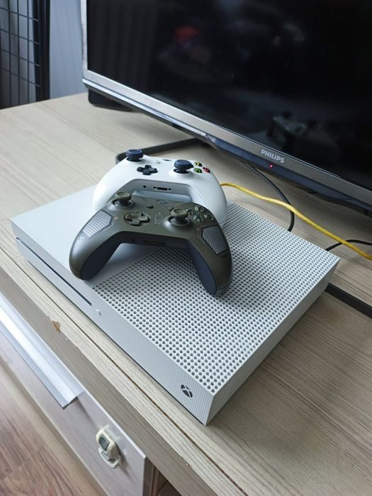 Konsola Xbox One S