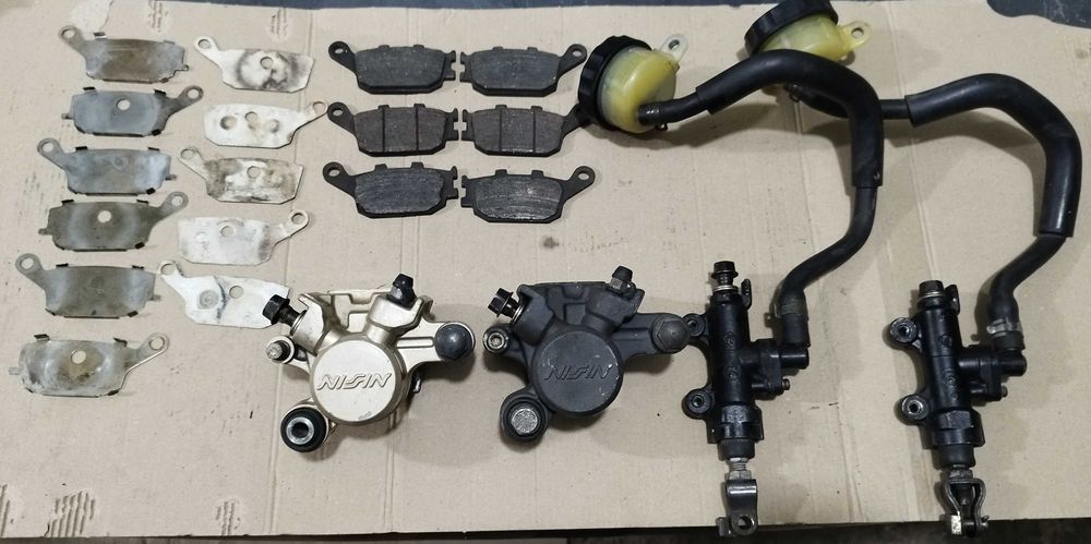 Гальма зад Honda CB600 Hornet 98-14 PC25/34/36/41 тормоз супорт колодк