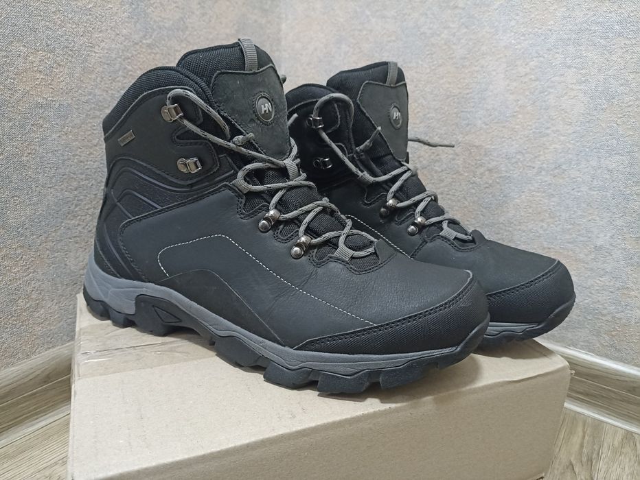 Черевики шкіряні на мембрані